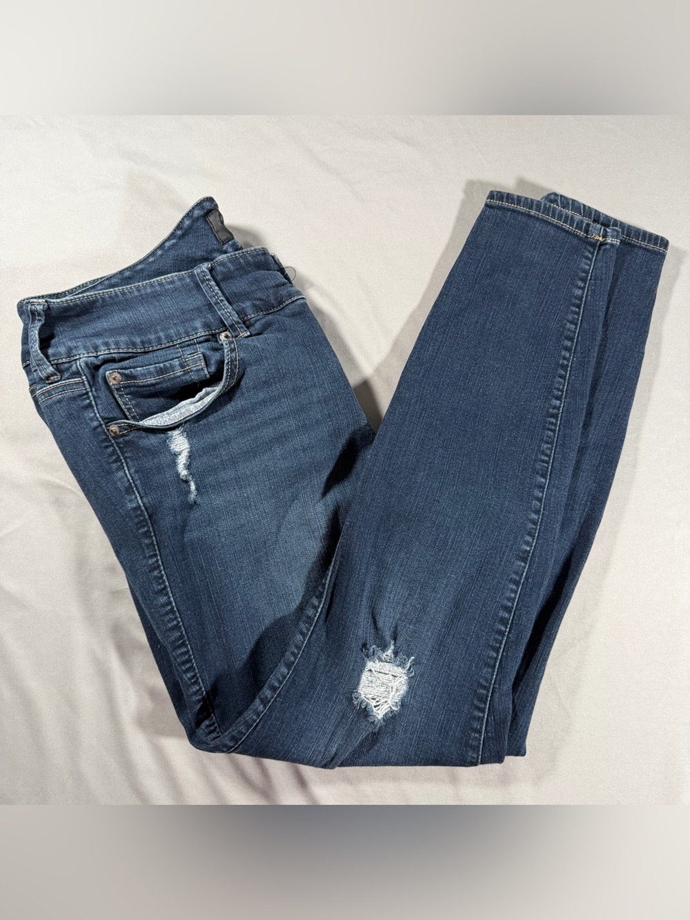 Torrid Dark Blue Distressed Skinny Jeans Jeffing Size 16 Hi-Rise